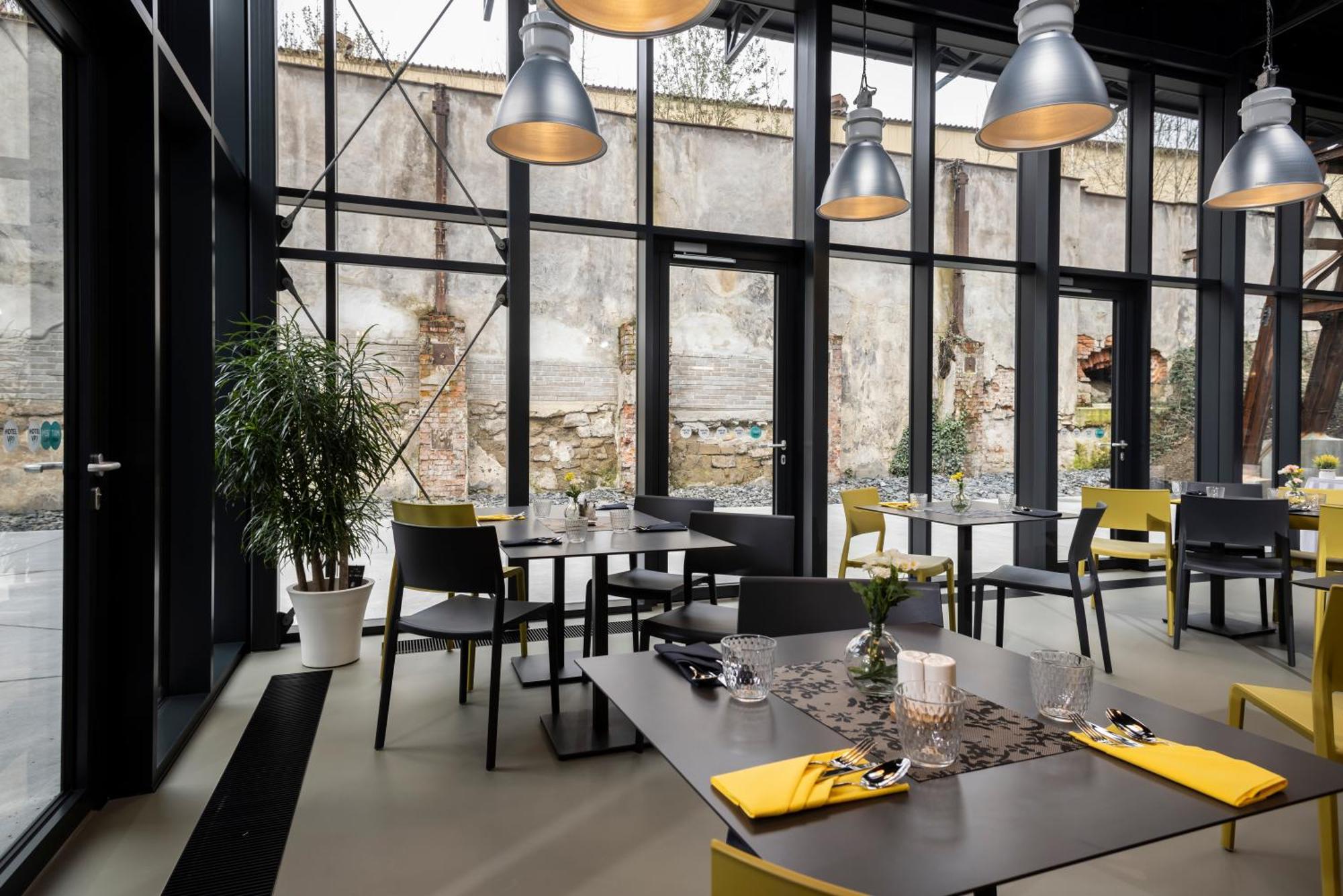 אוסטרבה Hotel Vp1 מראה חיצוני תמונה